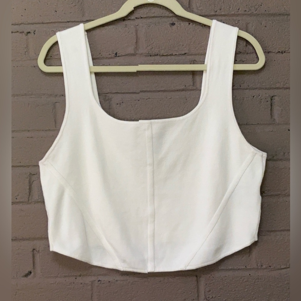 House Of Harlow 1969 Ivory crop top XL